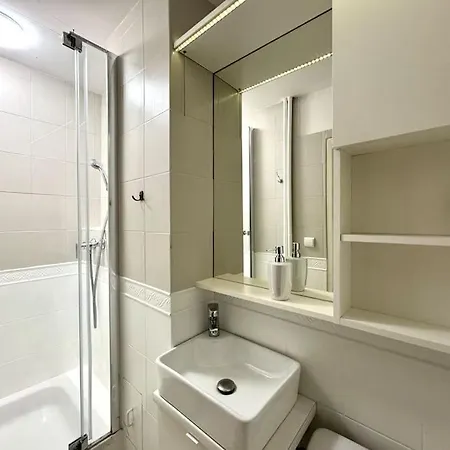 公寓 K22 Palac Kultury I Nauki /bagno 华沙